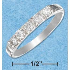    STERLING SILVER FIVE ROUND CUBIC ZIRCONIA BAND RING Jewelry