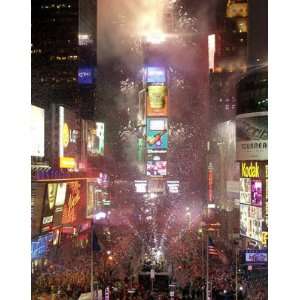  New Years Eve in Times Square by Igor Maloratsky 13.00X19.00 