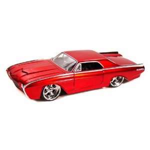  1963 Ford Thunderbird DUB 1/24 Metallic Red: Toys & Games