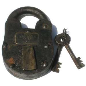  Cast Iron Yuma Prison Padlock Lock with Keys Everything 