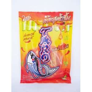 Taro Fish Snack Sweet Chilli Sauce Coated Flavour 32g.