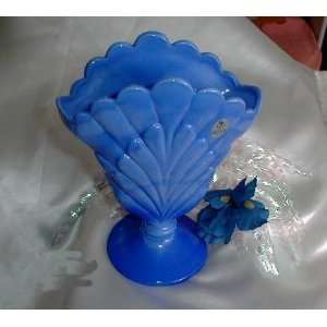   Periwinkle Blue Plume Vase designed by Fenton 5956 P2