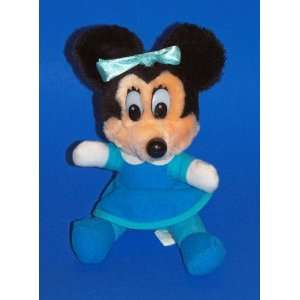  Mickeys Christmas Carol: Plush Minnie Mouse As Mrs 