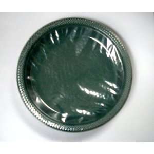  Plastic Plates and Bowls : 9 Forest Green Colored Plastic Plates 