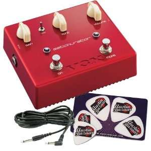  VOX Satchurator Distortion Pedal Bundle with Patch Cable 
