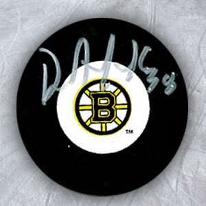  DAVE ANDREYCHUK Boston Bruins SIGNED Hockey Puck: Sports 