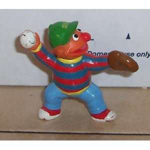 Vintage 80s Muppets Sesame Street ERNIE PVC Figure Jim 
