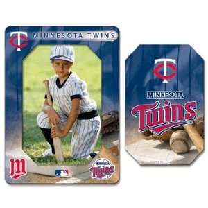 MLB Minnesota Twins Magnet   Die Cut Vertical: Sports 