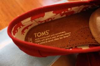 Brand New TOMS WOMEN Classic Red Canvas SHOES sz 6, 6.5, 7, 7.5, 8, 8 