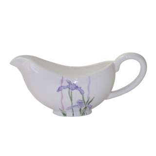   or special days this unique stoneware gravy boat will serve you well
