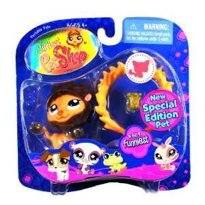  Hasbro Year 2008 Littlest Pet Shop Portable Pets Special Edition 