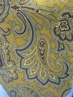 100% Silk Paisley Tie Necktie~Club Room~Made in Italy (T151)  