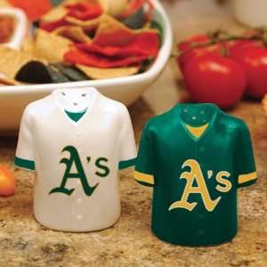  MLB Oakland Athletics Gameday Ceramic Salt & Pepper 