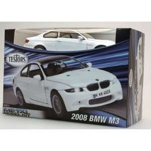   BMW M3 Sports Car (White) (Metal Kit) (Plastic Models): Toys & Games