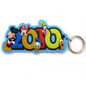 Disney 2010 Mickey Minnie Donald Pluto Goofy Key Ring  