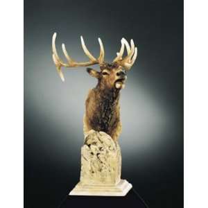  Mill Creek Studios   Rocky Mountain   3830   Elk Figurine 