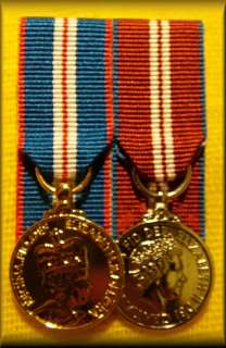 DIAMOND & GOLDEN JUBILEE MEDAL MINIATURES   MOUNTED COURT  