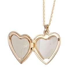 Black Hills Gold Black Onyx Heart shaped Locket Necklace  Overstock 