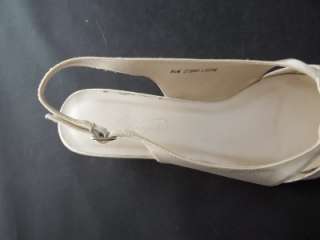 Michaelangelo Logan Pearl White Womans Shoe Sz 8 1/2 W  