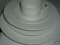 Mikasa China **HAMPTON BAYS 2 cup/saucer sets  