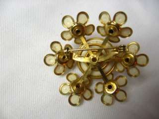 Vintage Coro Flower Wire White Brooch/Pin  