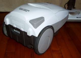   Progressive CANISTER Vacuum Cleaner in WHITE True Hepa w/ Powermate