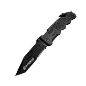  S&W Border Guard 4 Black Coated ComboEdge SS Tanto: Sports 