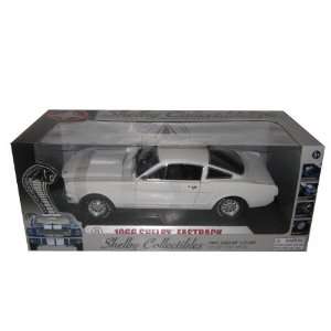  1966 Ford Shelby Mustang GT 350 Fastback White 1/18: Toys 