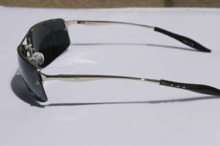   polarized lens, perfectly suited for fishing or other sports activity