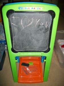 Kids Art Easle Dry Erase Magnetic Board & Chalkboard  
