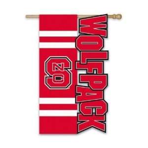   NCSU NC State Wolfpack Applique Cutout House Flag: Sports & Outdoors