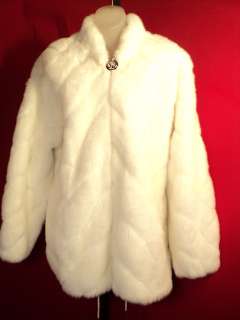 ST JOHN COLLECTION Gorgeous White Soft Fur Coat Large  
